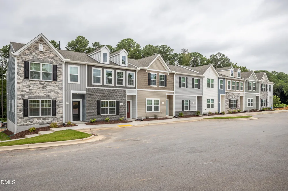 38 Seville Way Clayton, NC 27520