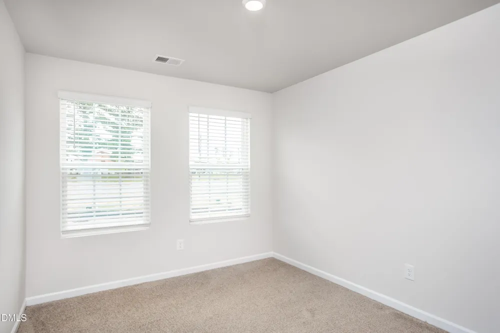 38 Seville Way Clayton, NC 27520