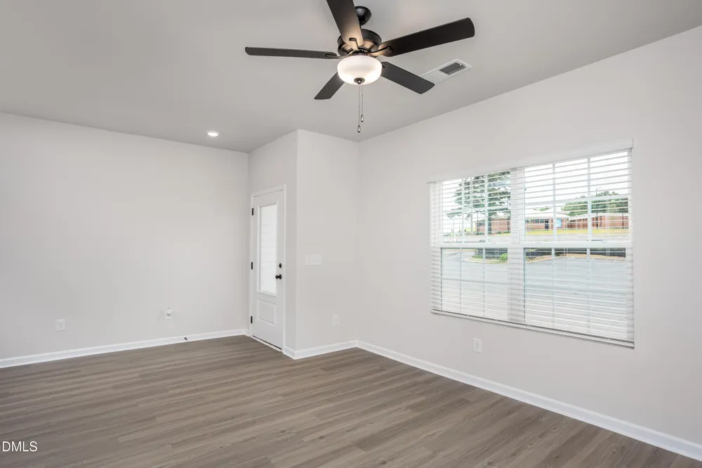 38 Seville Way Clayton, NC 27520