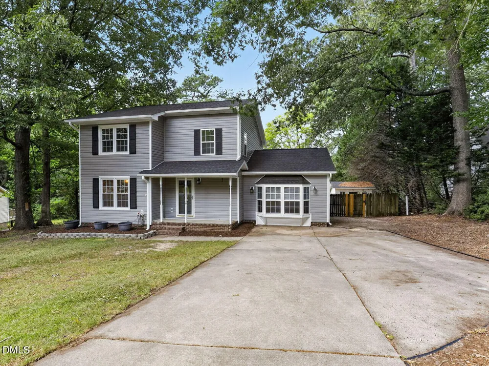 102 Greenwood Circle Smithfield, NC 27577