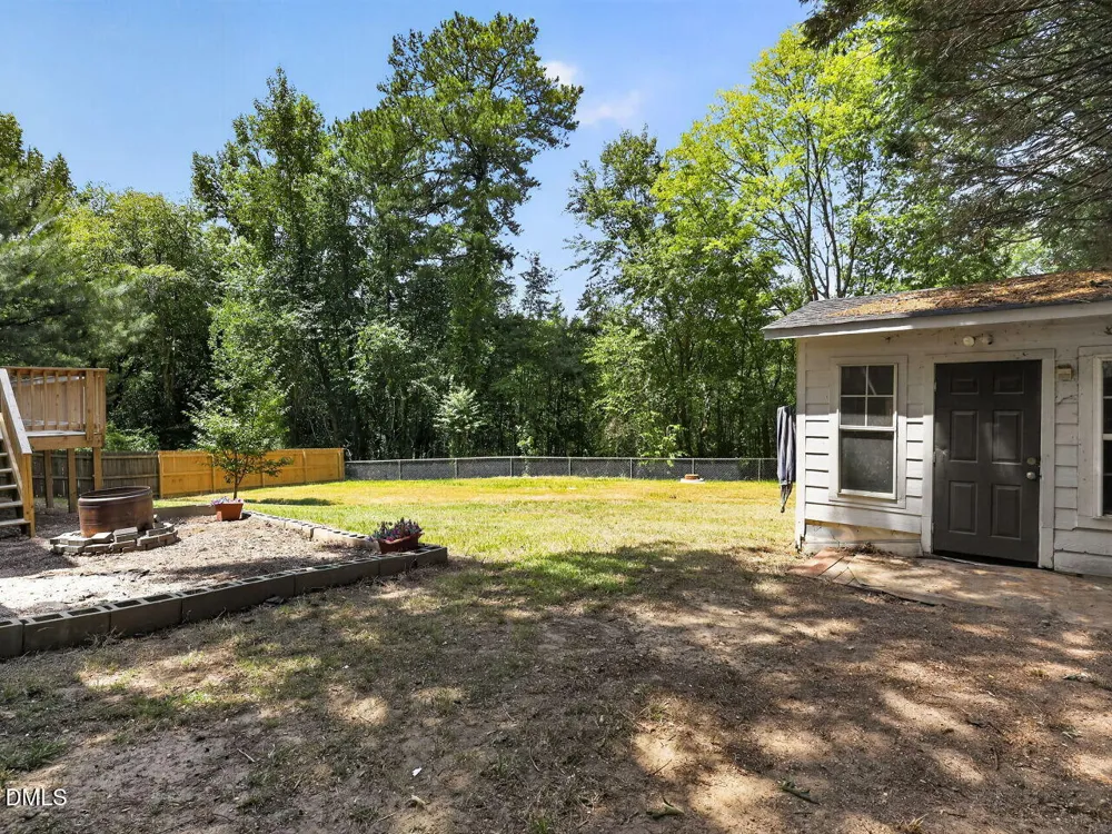102 Greenwood Circle Smithfield, NC 27577