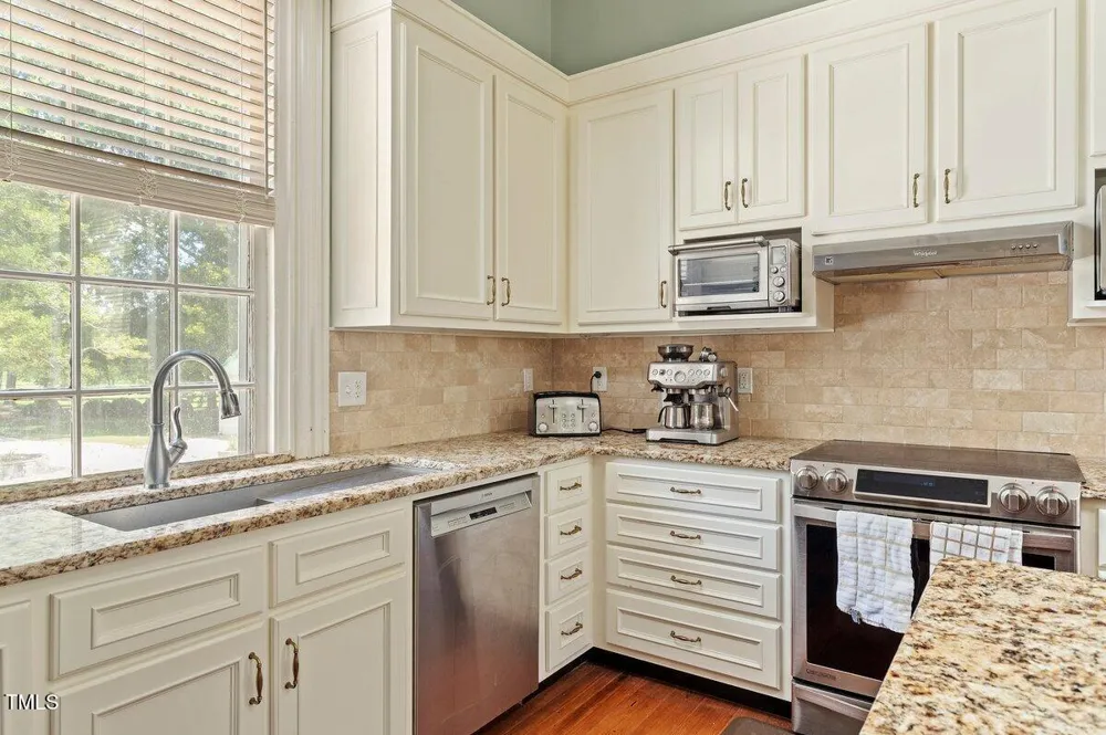 206 Shaver Road Macon, NC 27551