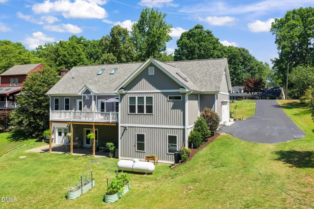 108 Oak View Drive Clarksville, VA 23927