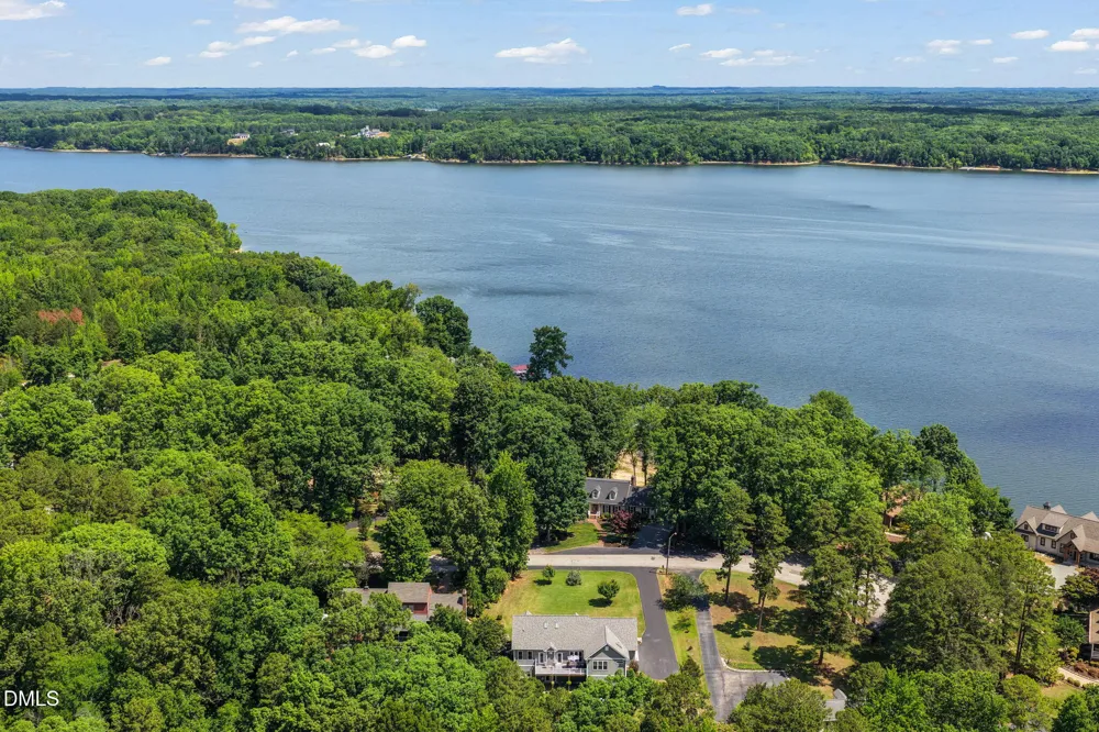 108 Oak View Drive Clarksville, VA 23927