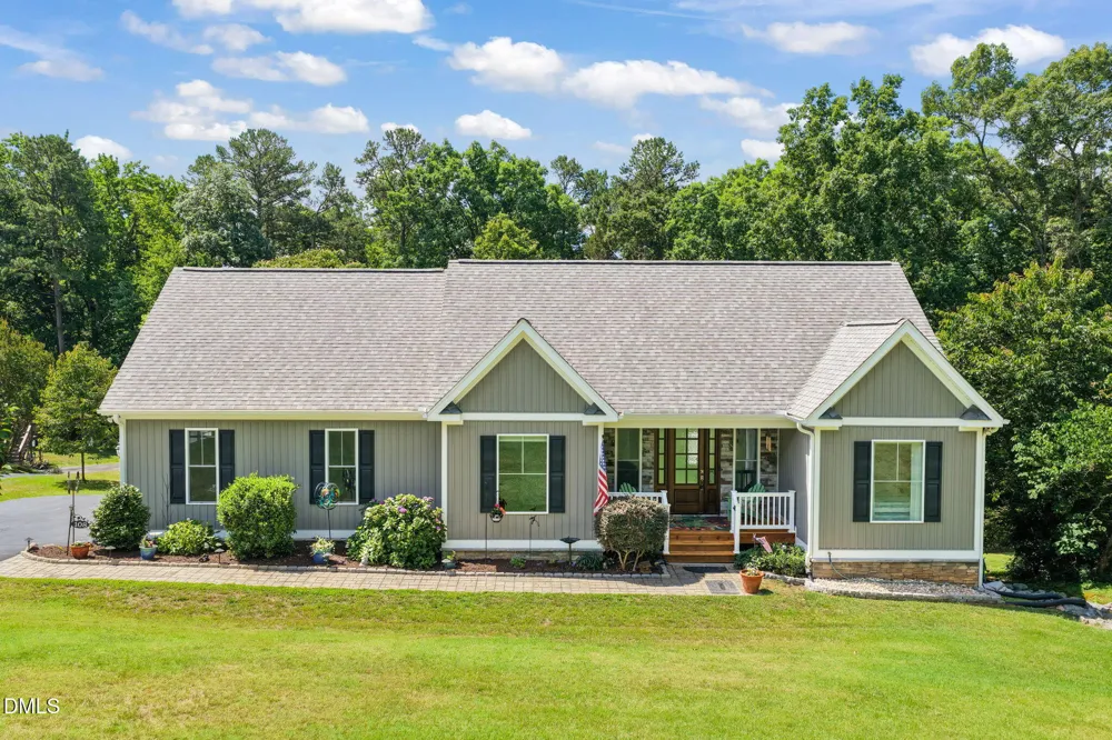 108 Oak View Drive Clarksville, VA 23927