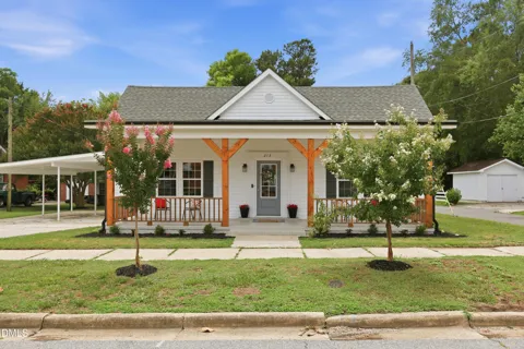 213 W Parrish Drive