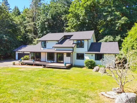 178 Bella Bella Drive