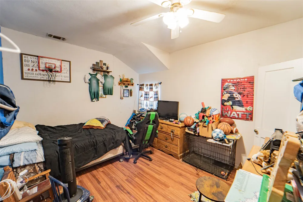 1211 W Hullum Street Breckenridge, TX 76424