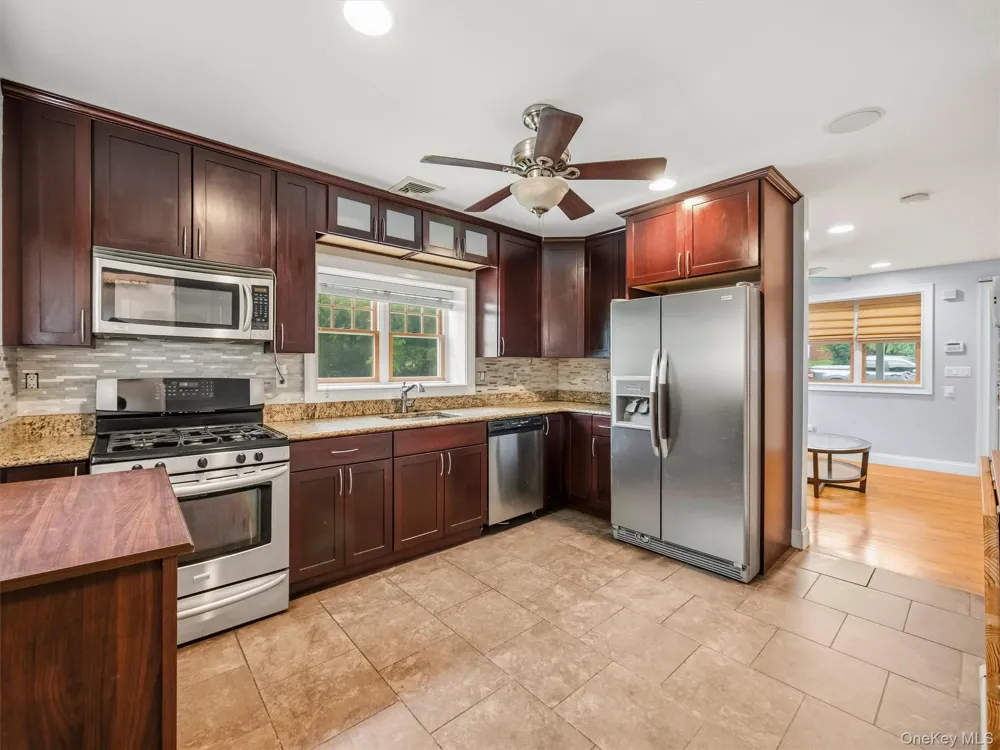2 Hempstead Lane Spring Valley, NY 10977