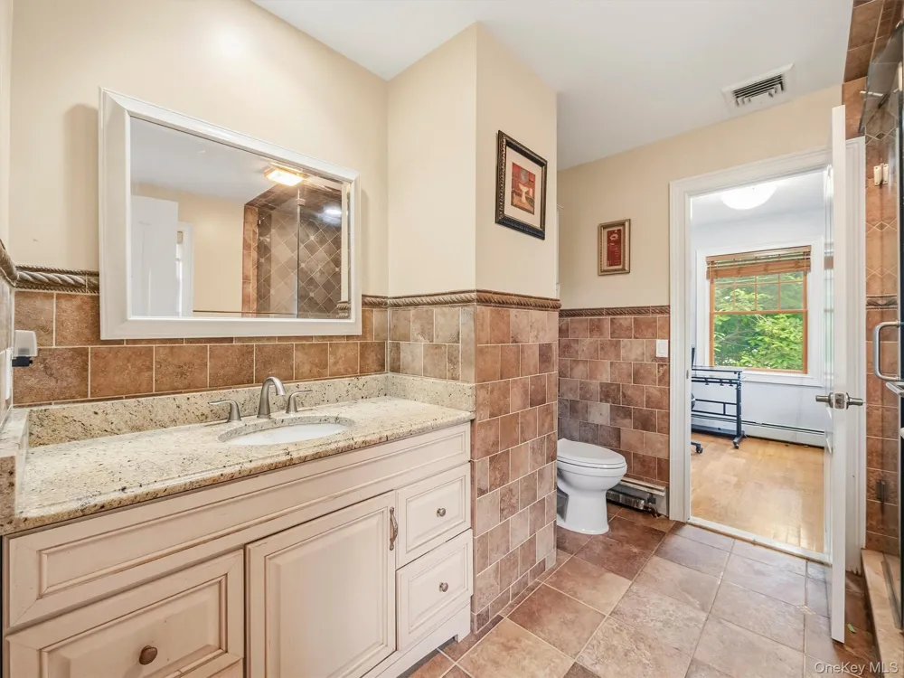 2 Hempstead Lane Spring Valley, NY 10977