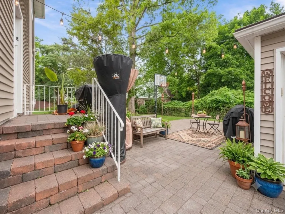 2 Hempstead Lane Spring Valley, NY 10977
