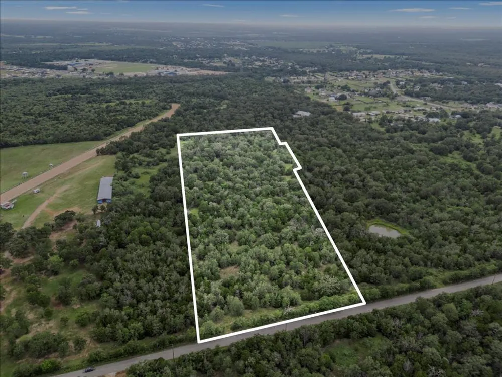 McDonald Lane W Cedar Creek, TX 78612