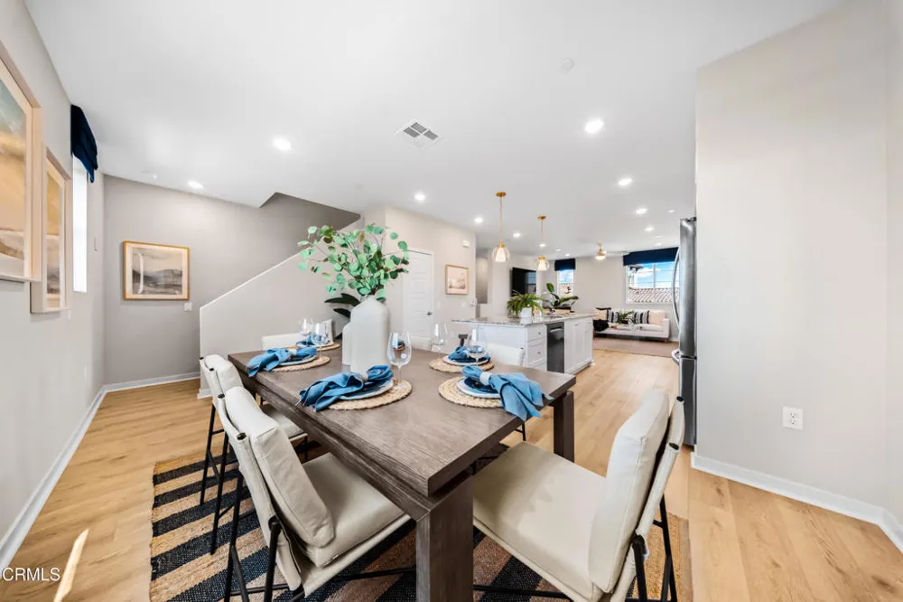 2860 Via Monte Mar Camarillo, CA 93012