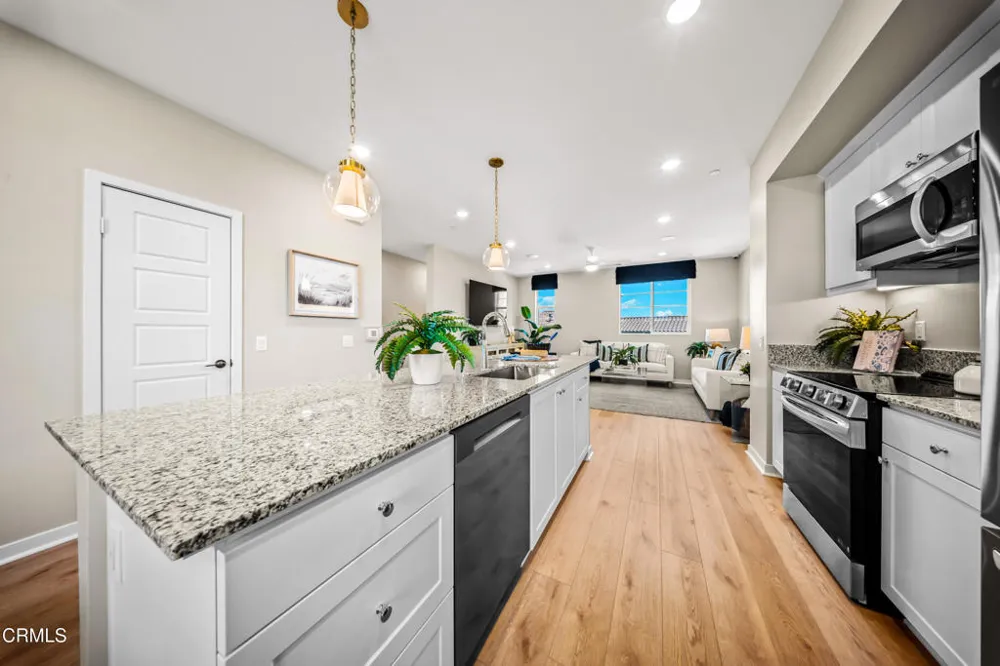 2860 Via Monte Mar Camarillo, CA 93012