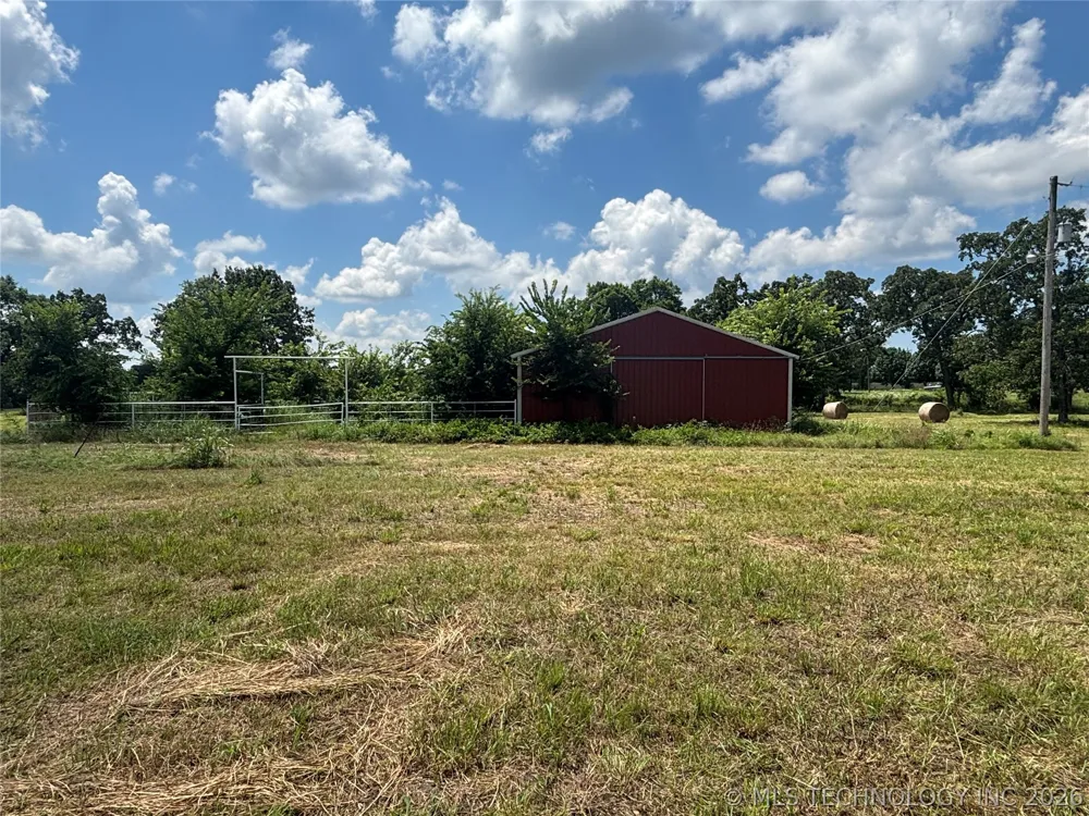 7236 State Highway 82 Spavinaw, OK 74366