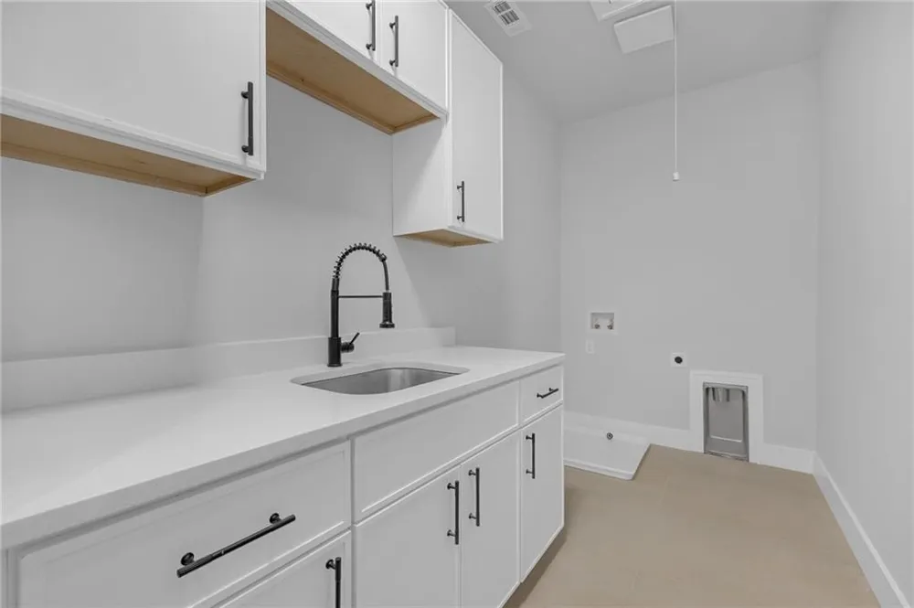 70 Grassy Springs Court Oxford, GA 30054