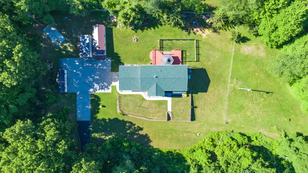 8805 Stadium Drive Oshtemo Charter Township, MI 49009