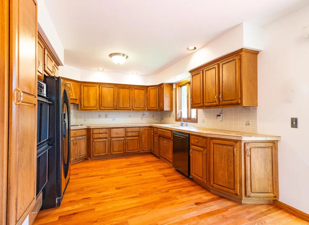 8805 Stadium Drive Oshtemo Charter Township, MI 49009