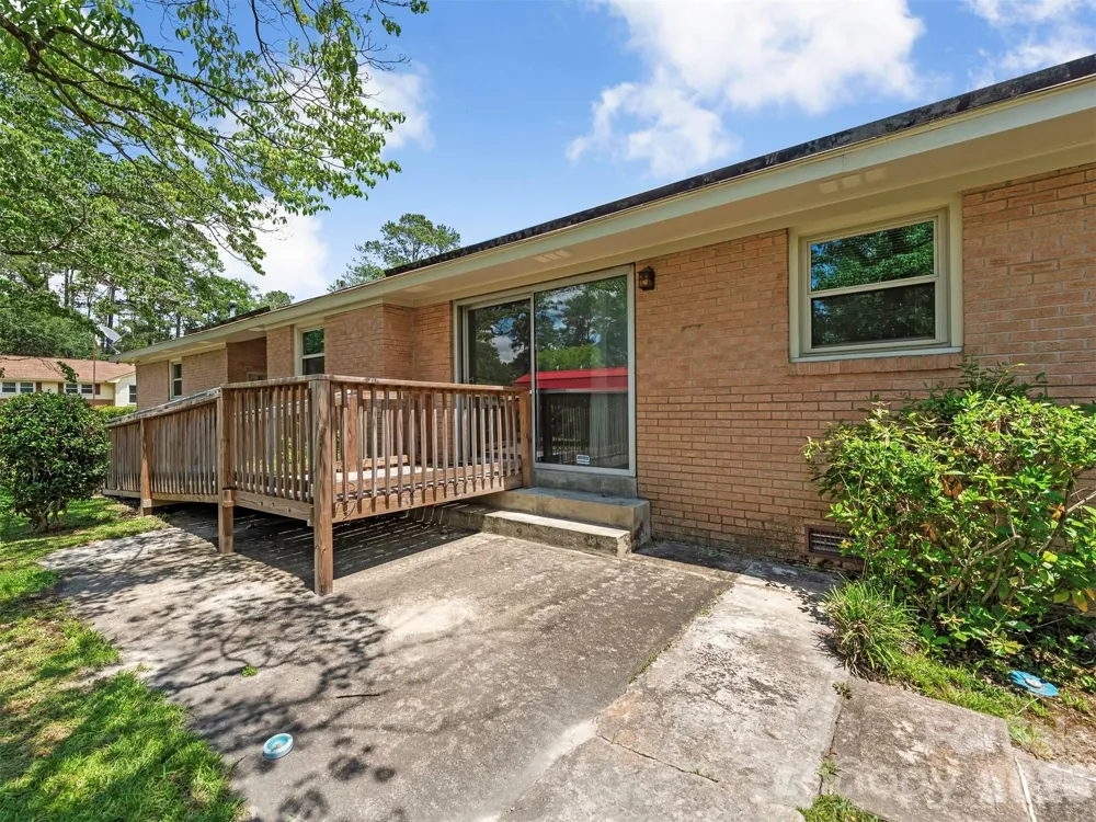 8121 Greenbrook Road Columbia, SC 29223