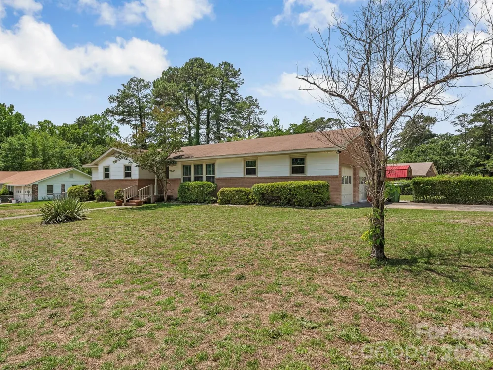 8121 Greenbrook Road Columbia, SC 29223