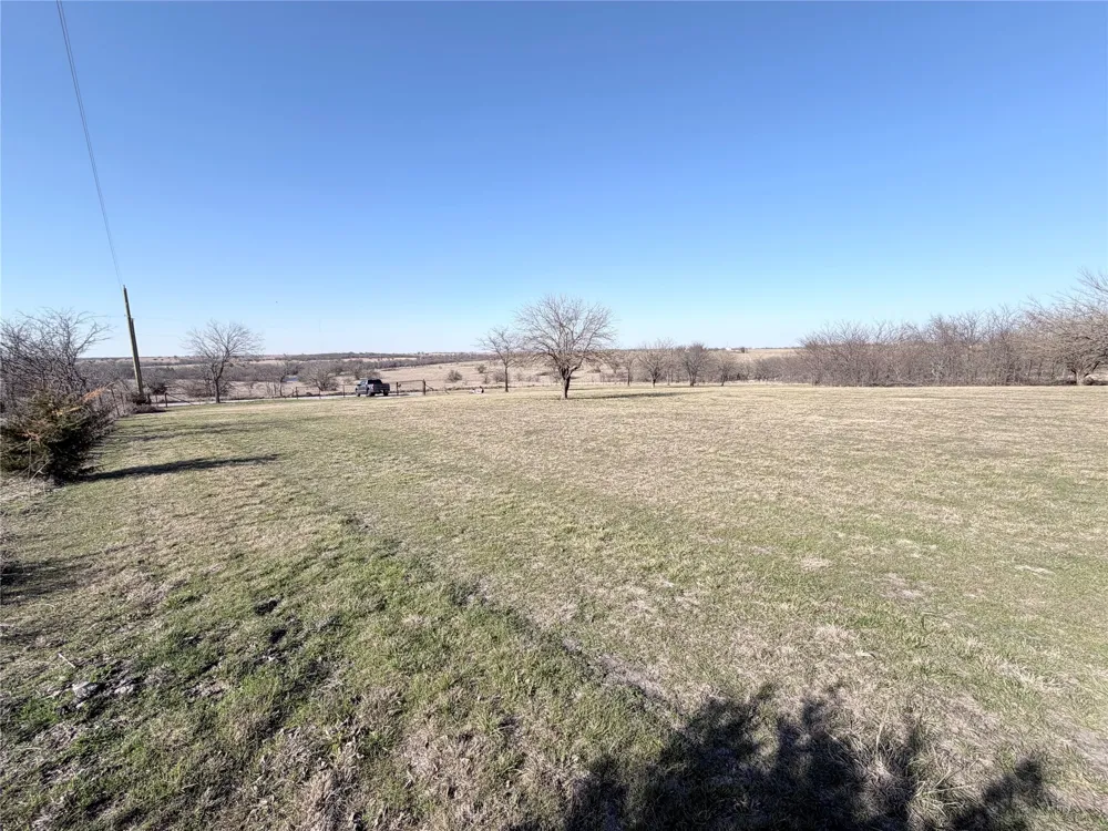 1261 County Road 2735 Decatur, TX 76234