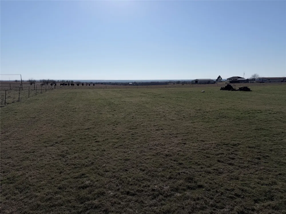 1261 County Road 2735 Decatur, TX 76234