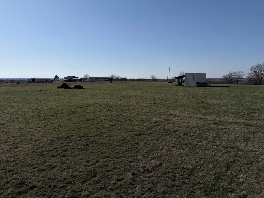 1261 County Road 2735 Decatur, TX 76234