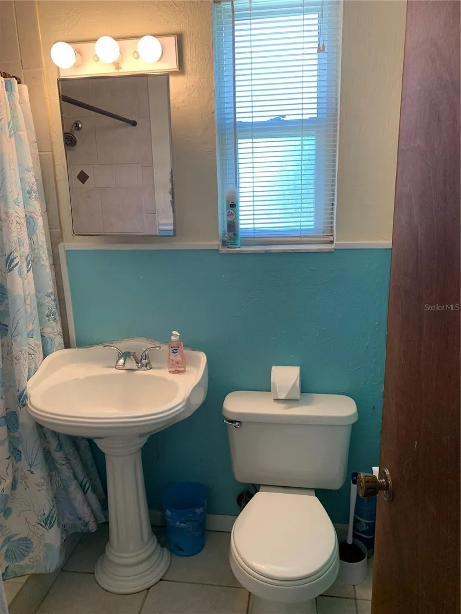 1935 S CENTRAL AVENUE Flagler Beach, FL 32136