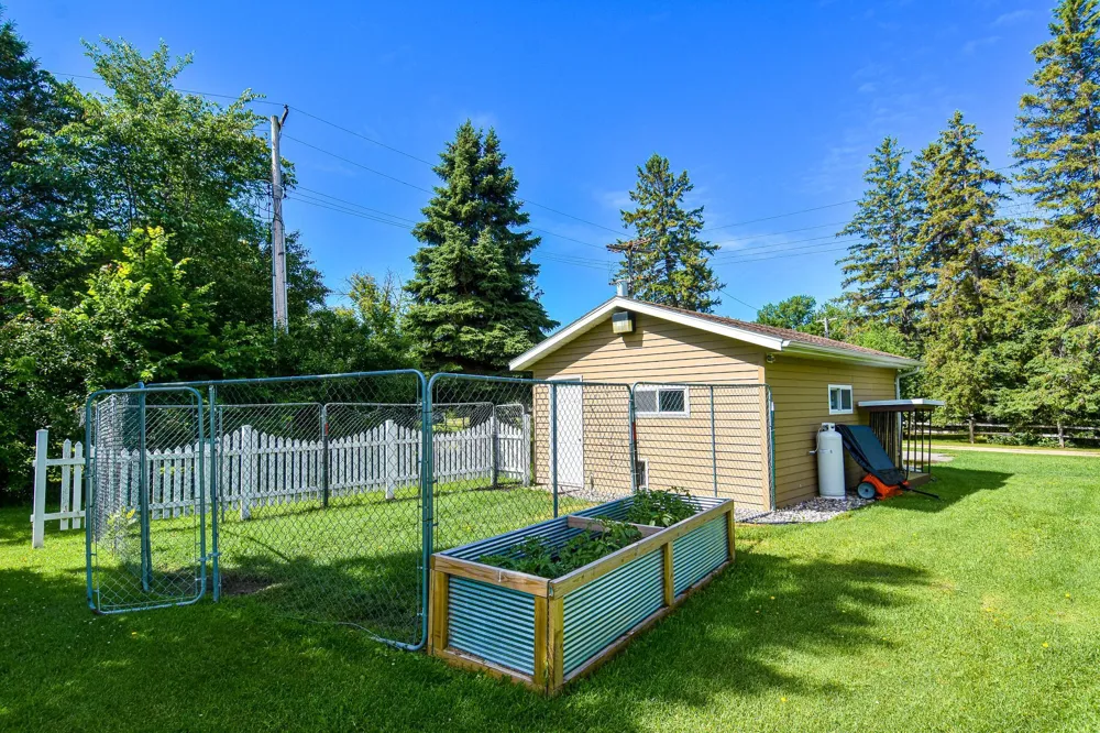 718 Stephen Avenue Stephen, MN 56757