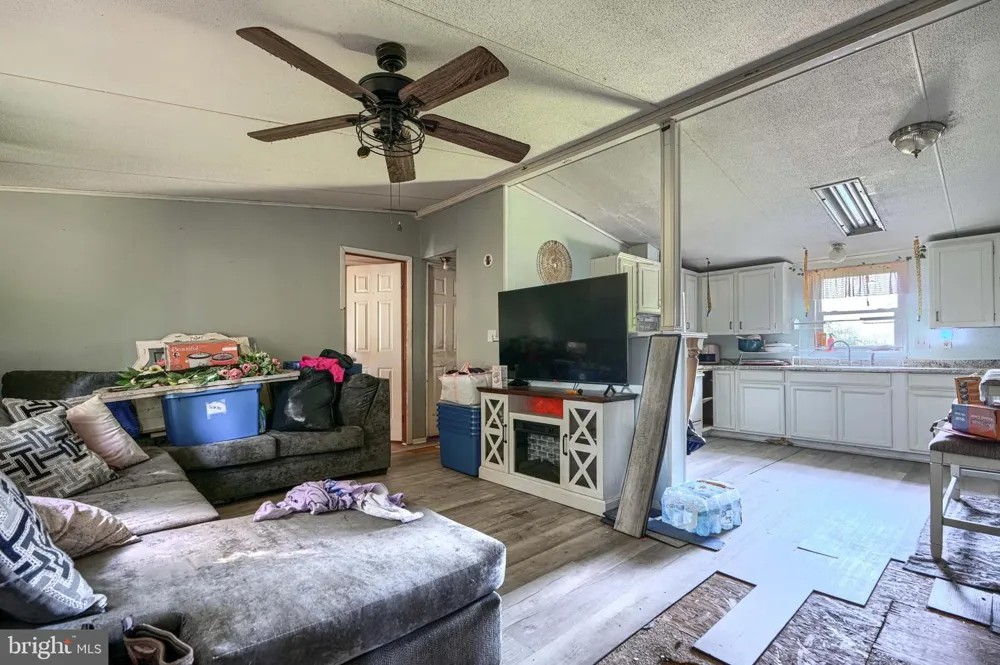 5863 SHARPTOWN Rhodesdale, MD 21659
