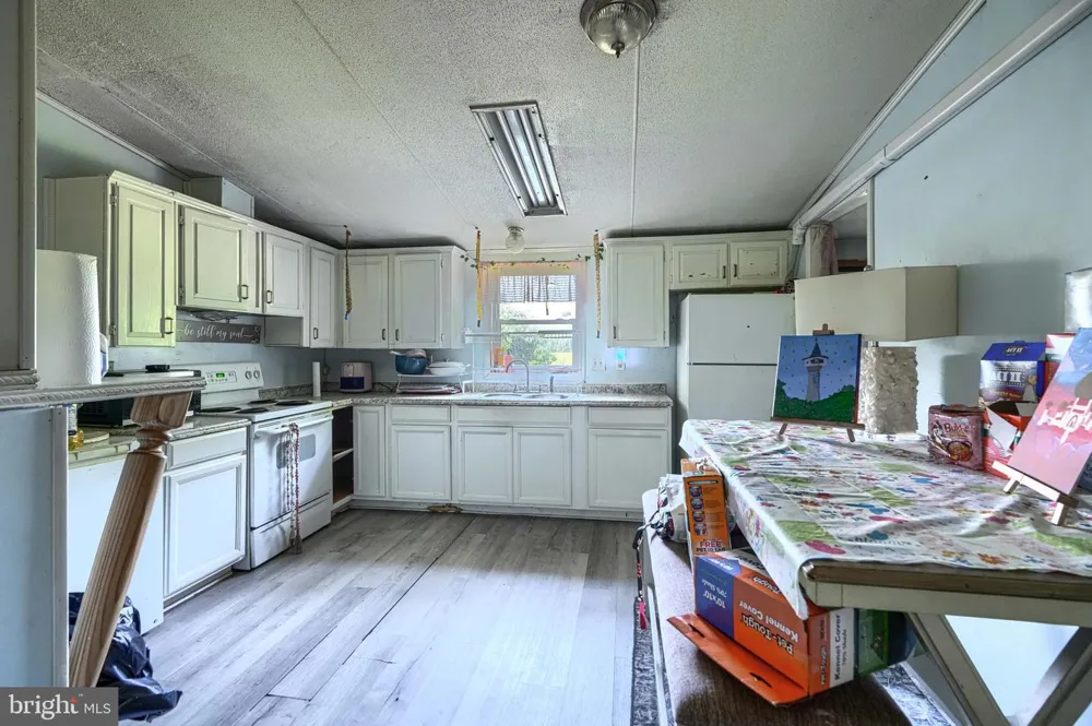 5863 SHARPTOWN Rhodesdale, MD 21659