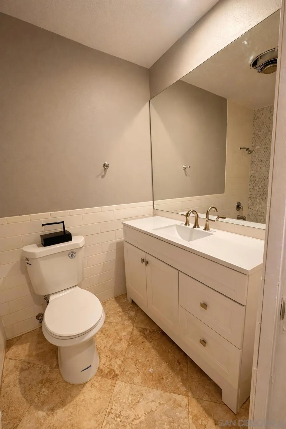 11070 San Gabriel Valley Center, CA 92082