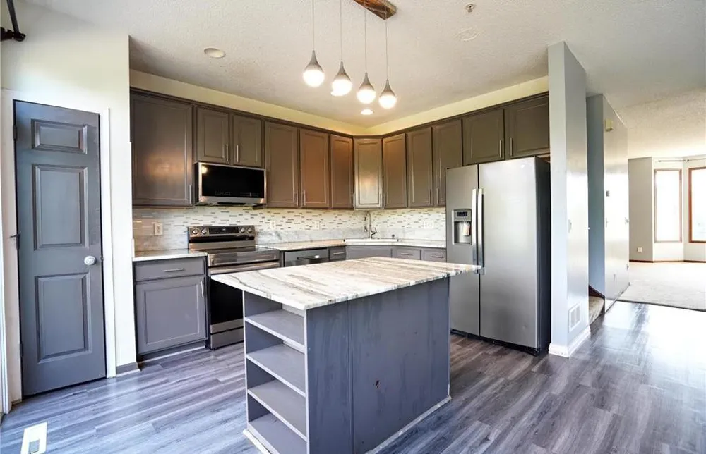 514 Huset Parkway NE Columbia Heights, MN 55421