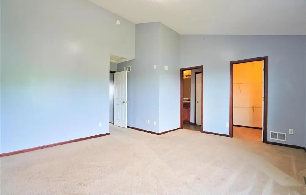514 Huset Parkway NE Columbia Heights, MN 55421