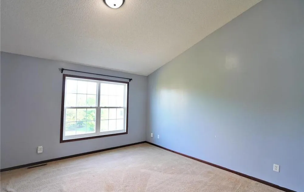 514 Huset Parkway NE Columbia Heights, MN 55421