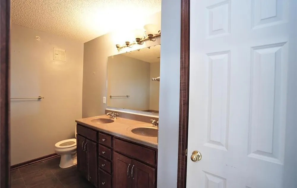 514 Huset Parkway NE Columbia Heights, MN 55421