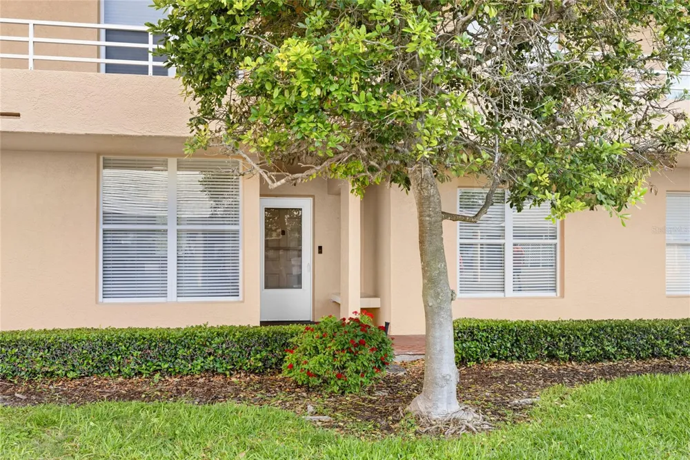 4550 PINEBROOK CIRCLE #106 Bradenton, FL 34209