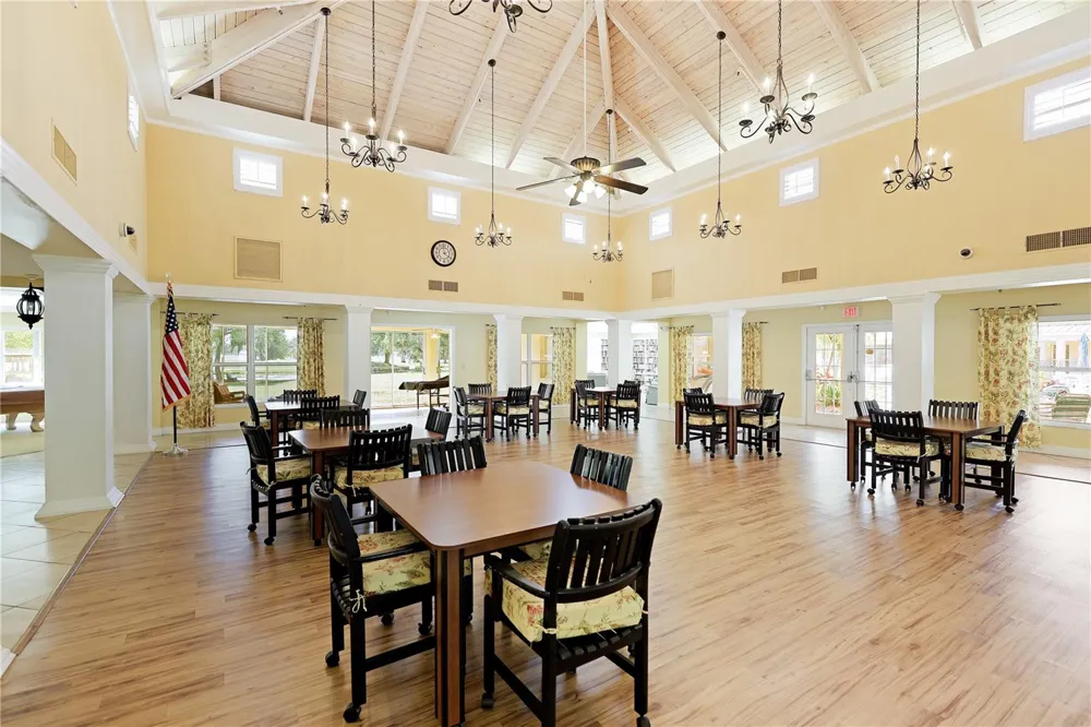 4550 PINEBROOK CIRCLE #106 Bradenton, FL 34209