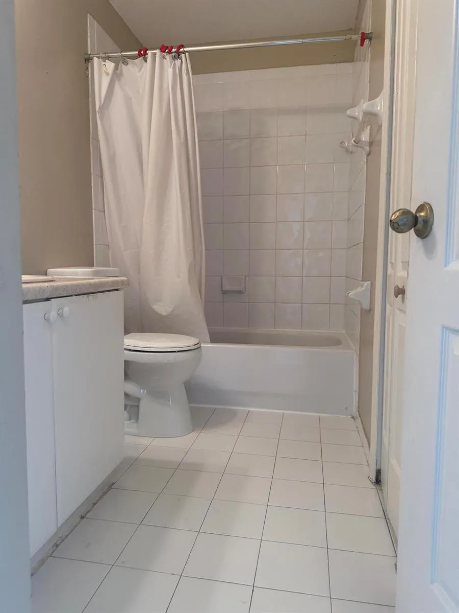 1121 Shoma Drive Royal Palm Beach, FL 33414