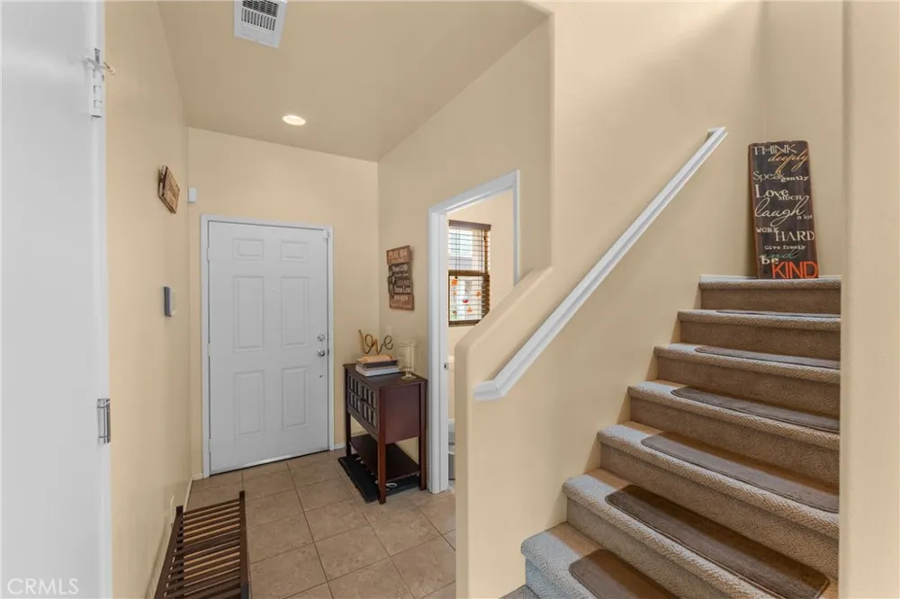 2055 Colony San Bernardino, CA 92407