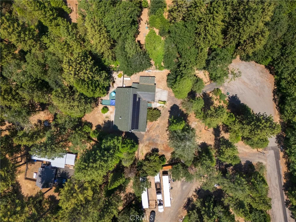 15945 Country Living Forest Ranch, CA 95942