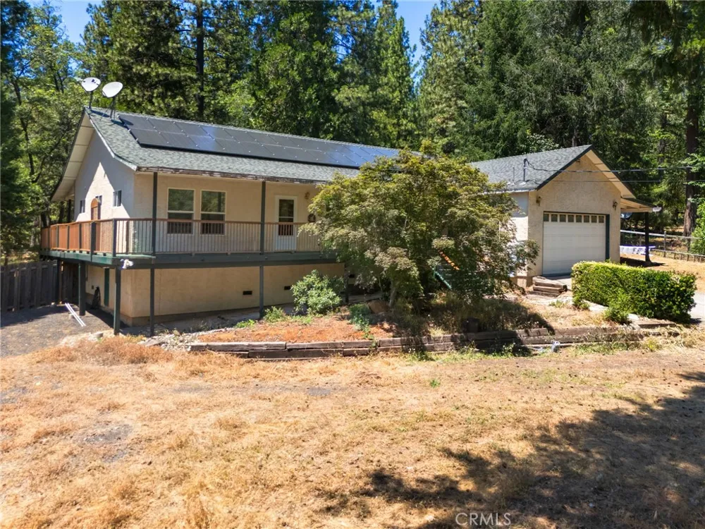 15945 Country Living Forest Ranch, CA 95942
