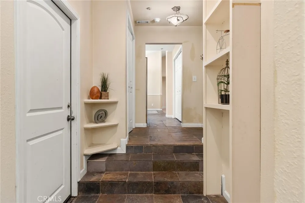 15945 Country Living Forest Ranch, CA 95942