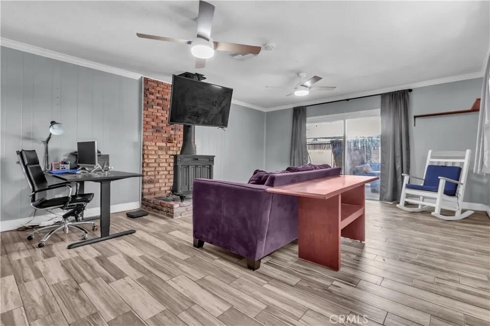 13302 Volunteer Avenue Norwalk, CA 90650