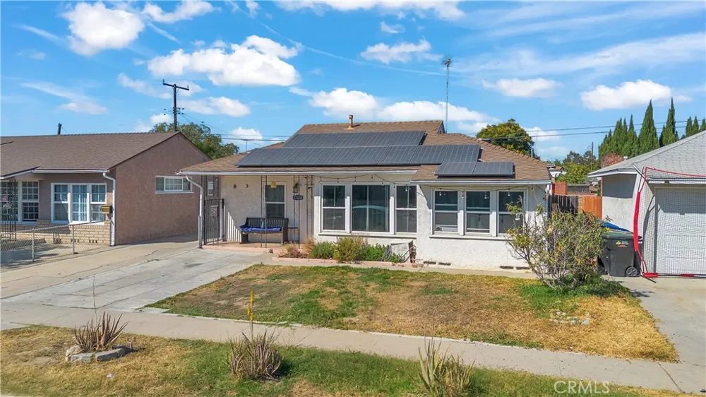 13302 Volunteer Avenue Norwalk, CA 90650