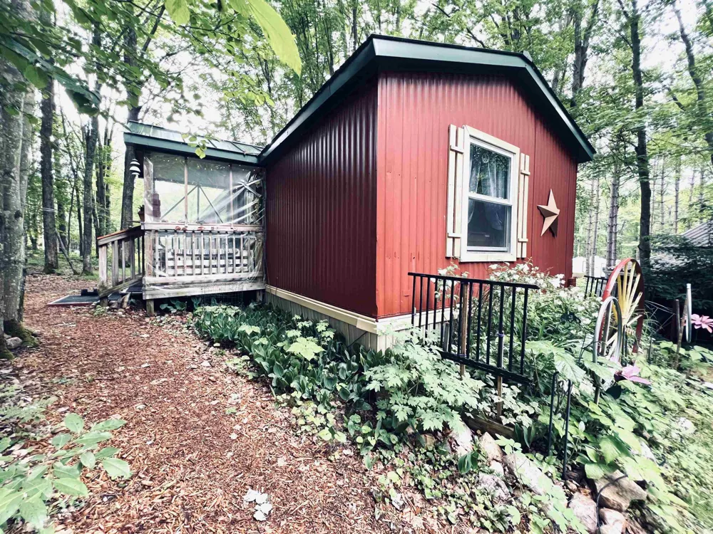 154 Hills Circle Rose Lake Township, MI 49655