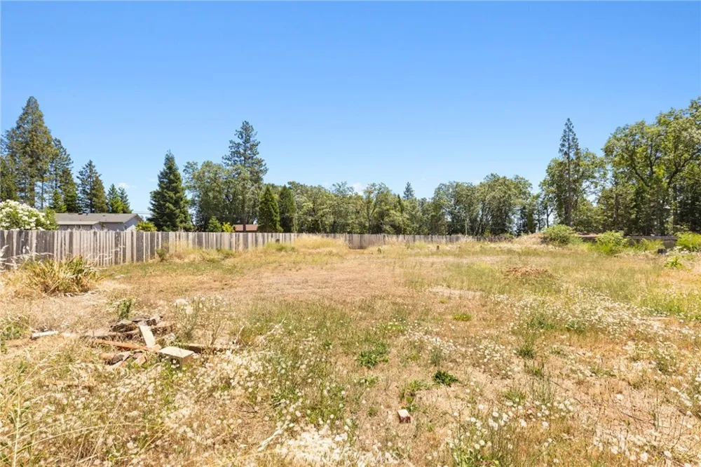 6323 Delta Court Magalia, CA 95954