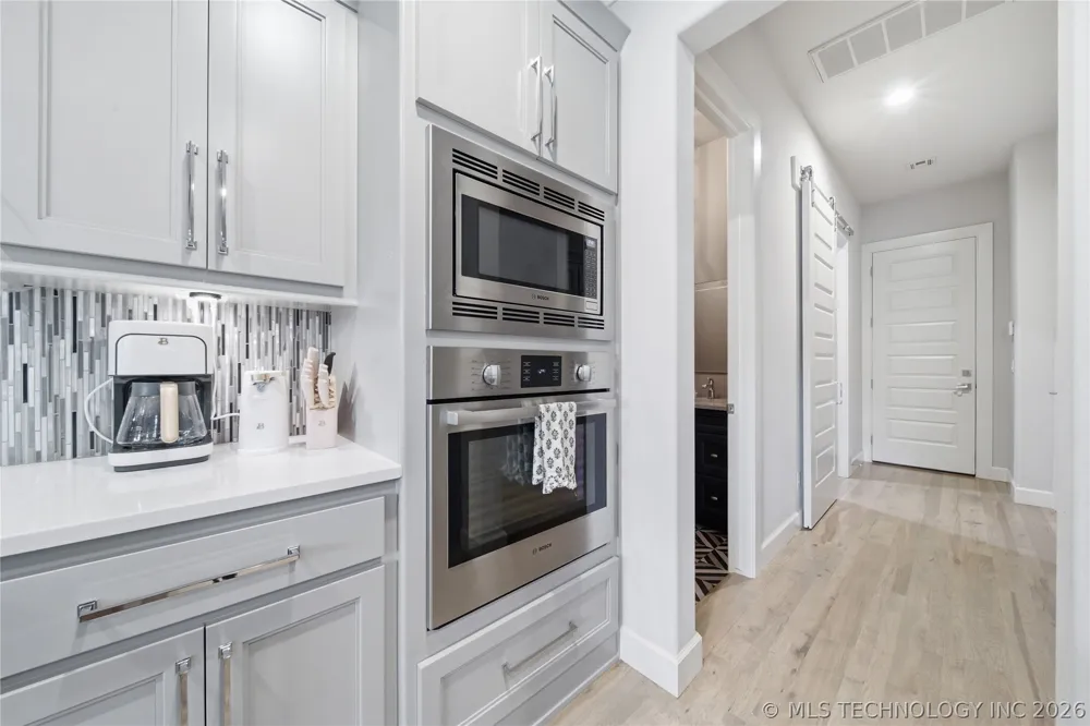 405 E 127th Place S Jenks, OK 74037