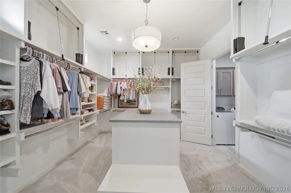 405 E 127th Place S Jenks, OK 74037