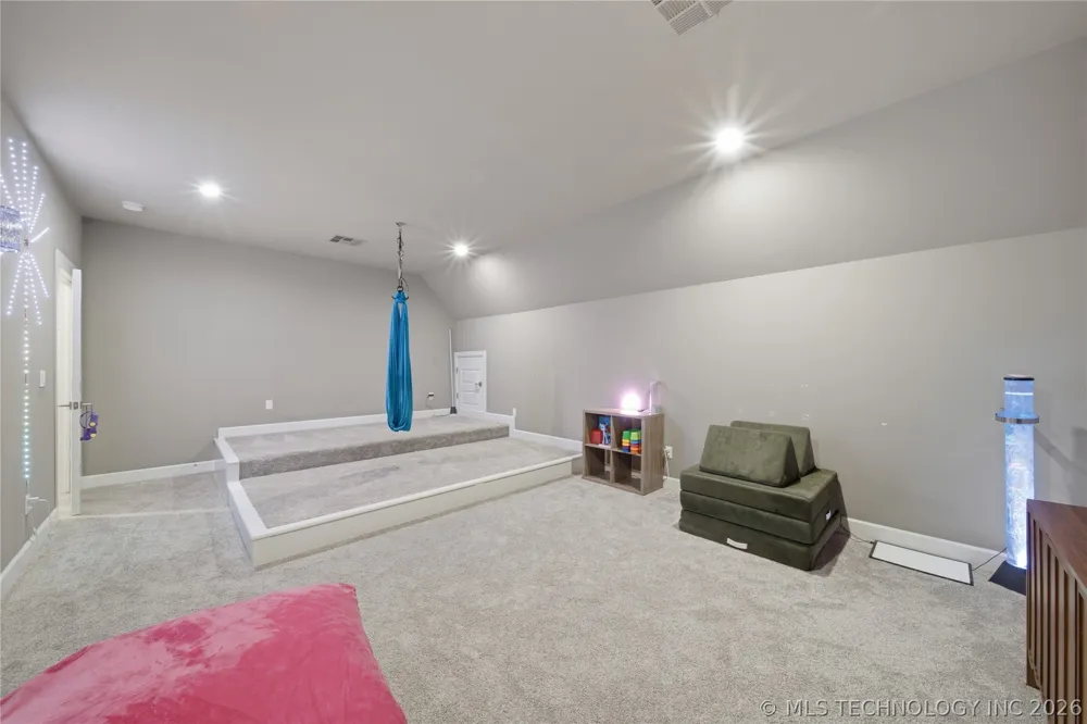 405 E 127th Place S Jenks, OK 74037